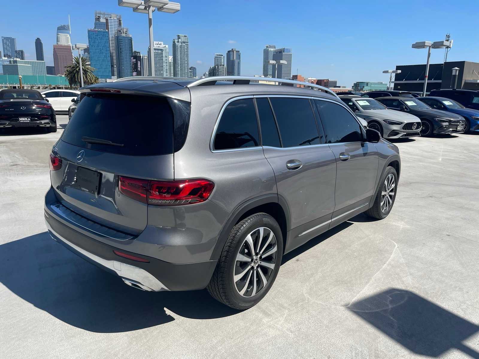 Thumbnail: 2022 Mercedes-Benz GLB - 5