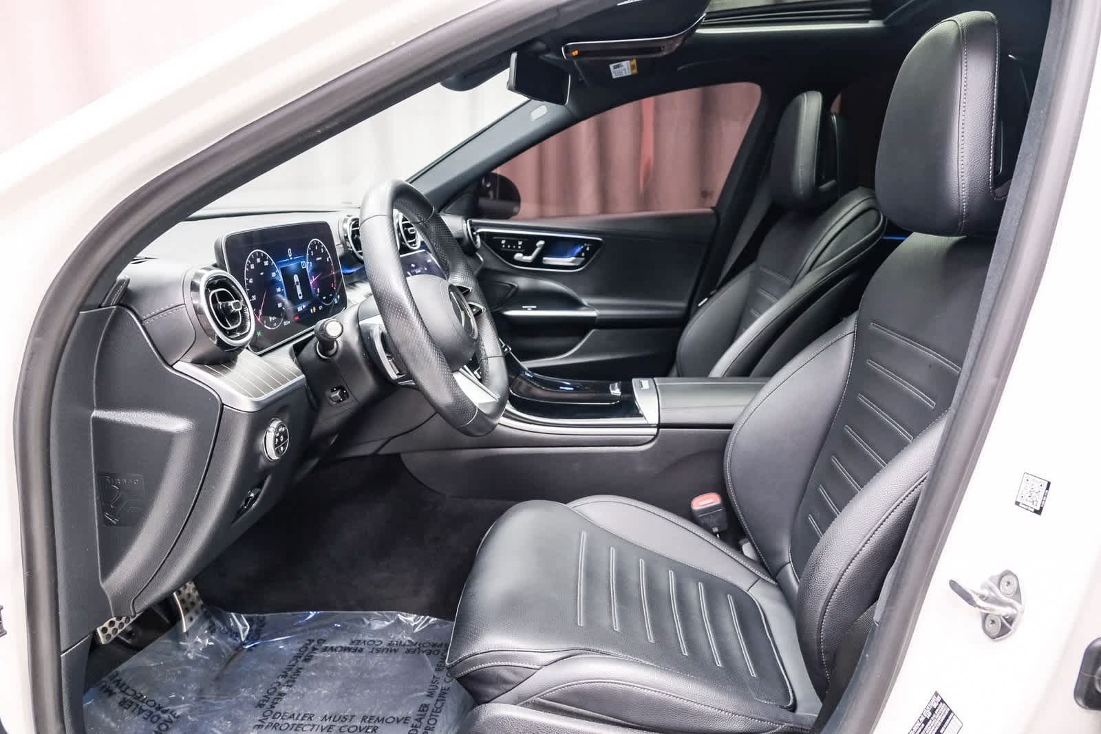 Thumbnail: 2023 Mercedes-Benz C-Class - 18