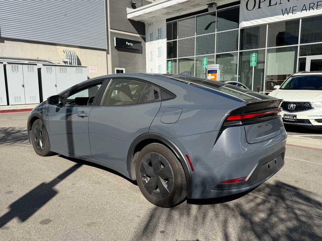 Used 2023 Toyota Prius LE Hatchback