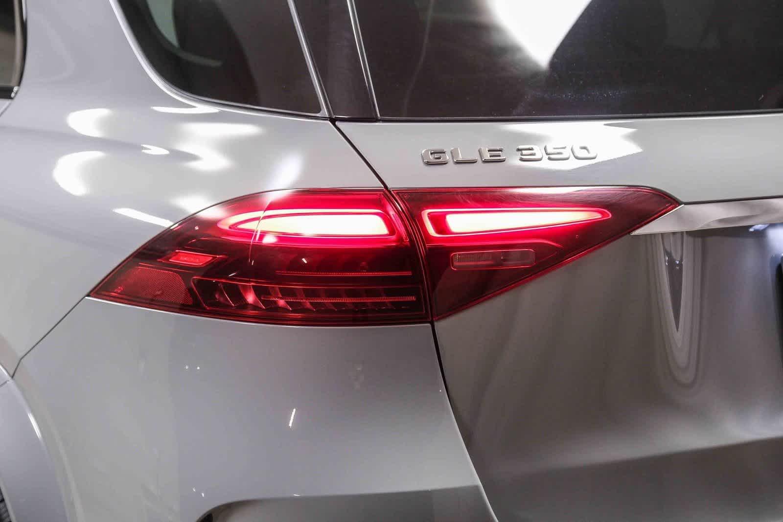 Thumbnail: 2025 Mercedes-Benz GLE - 7