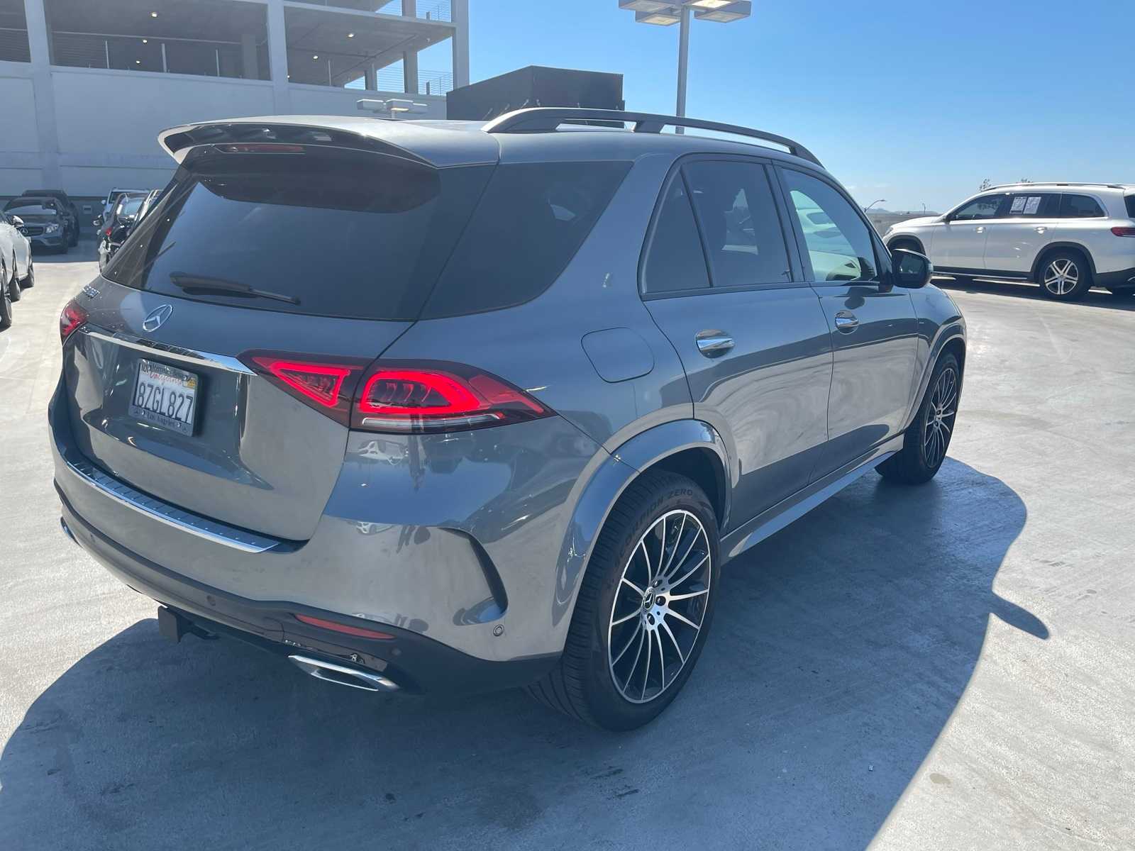 Thumbnail: 2022 Mercedes-Benz GLE - 3