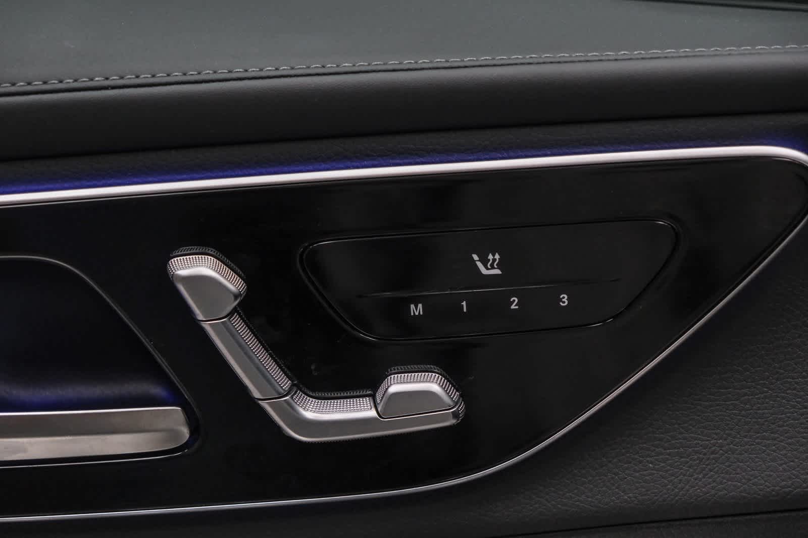 Thumbnail: 2023 Mercedes-Benz GLC - 19