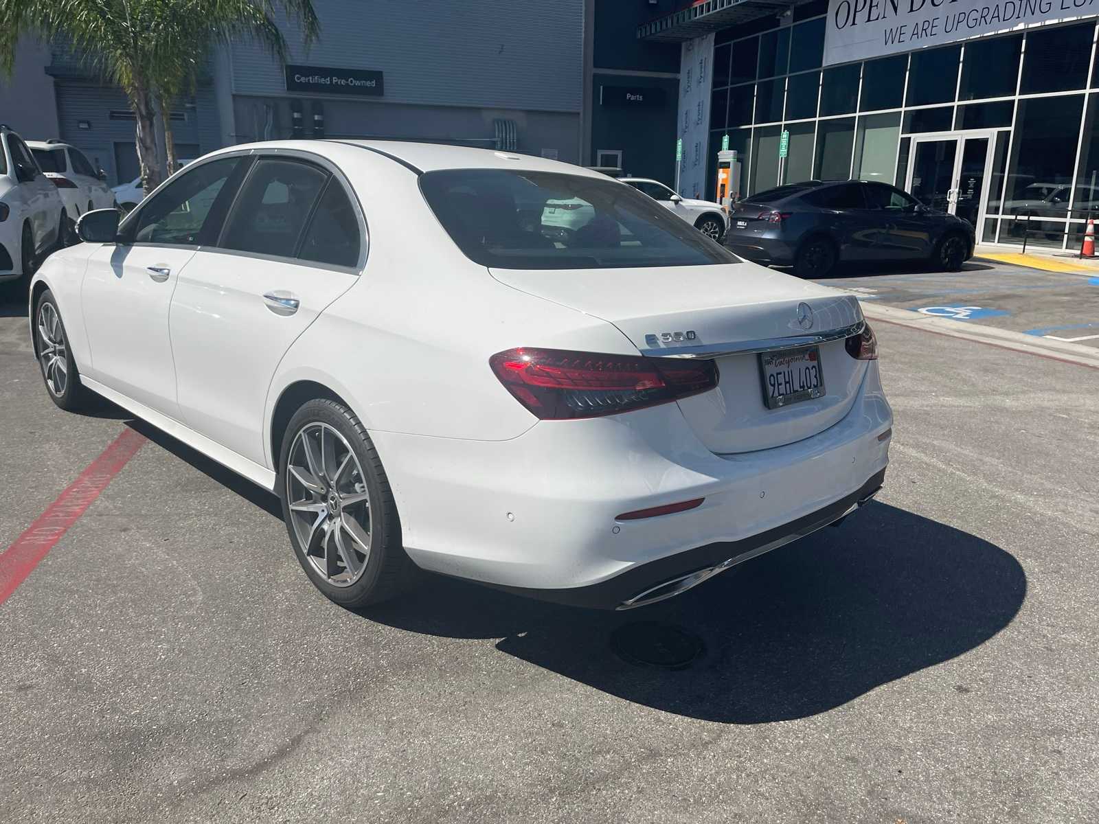 Thumbnail: 2022 Mercedes-Benz E-Class - 5