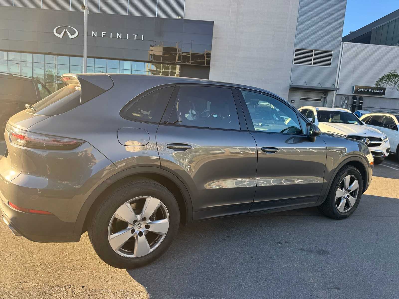 Thumbnail: 2020 Porsche Cayenne - 4