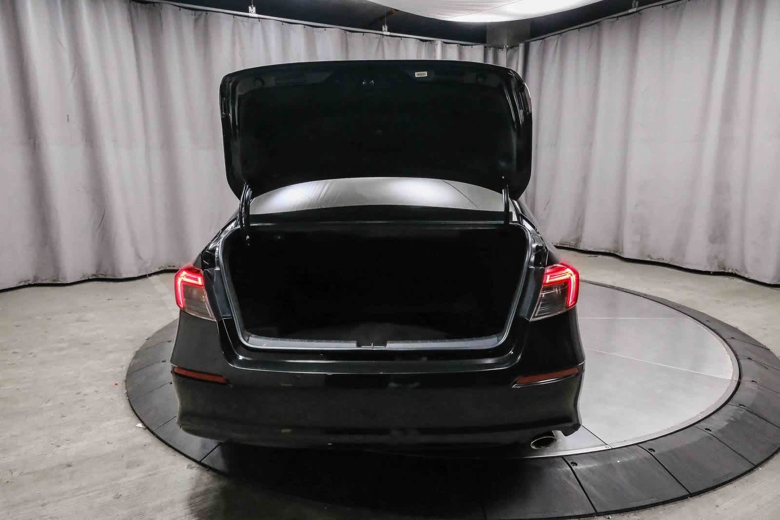 Thumbnail: 2023 Honda Civic - 27