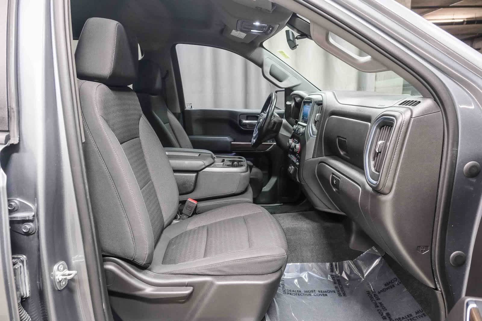 Thumbnail: 2020 Chevrolet Silverado 1500 - 18