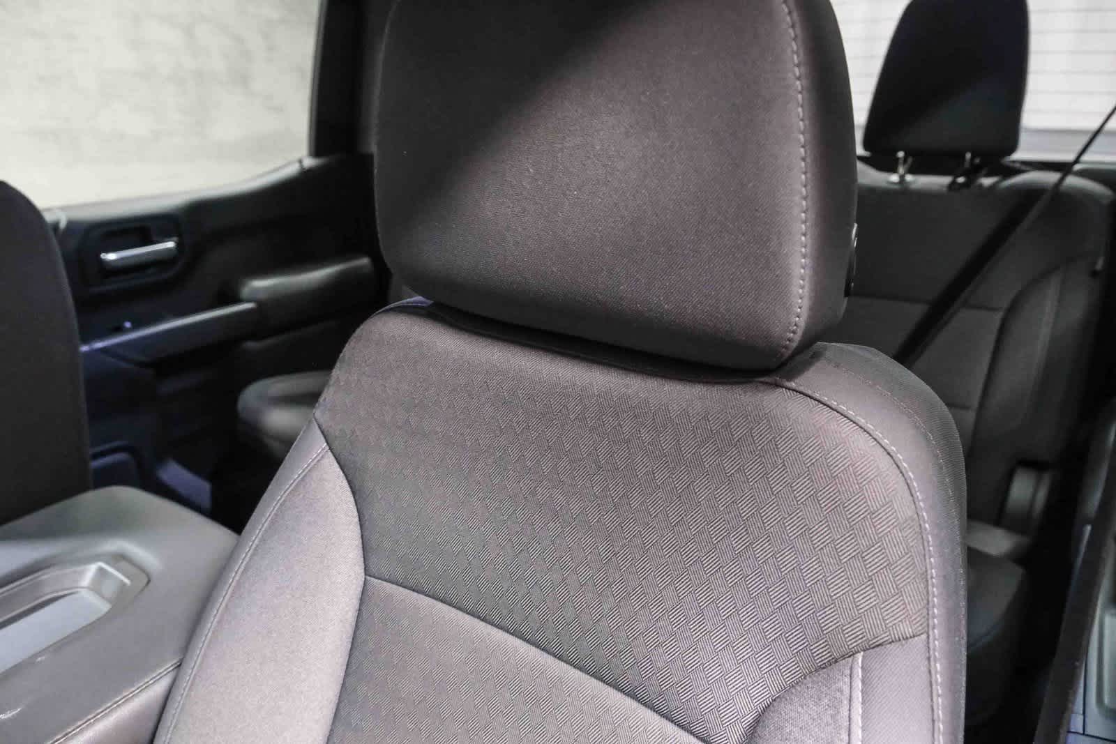 Thumbnail: 2020 Chevrolet Silverado 1500 - 22