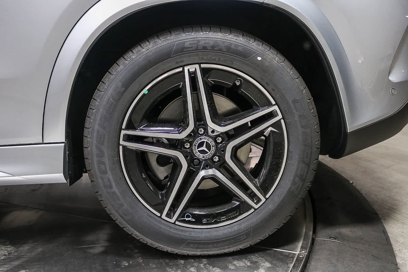 Thumbnail: 2026 Mercedes-Benz GLE - 10