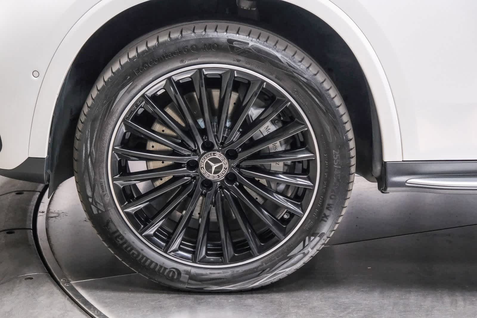 Thumbnail: 2023 Mercedes-Benz GLC - 11