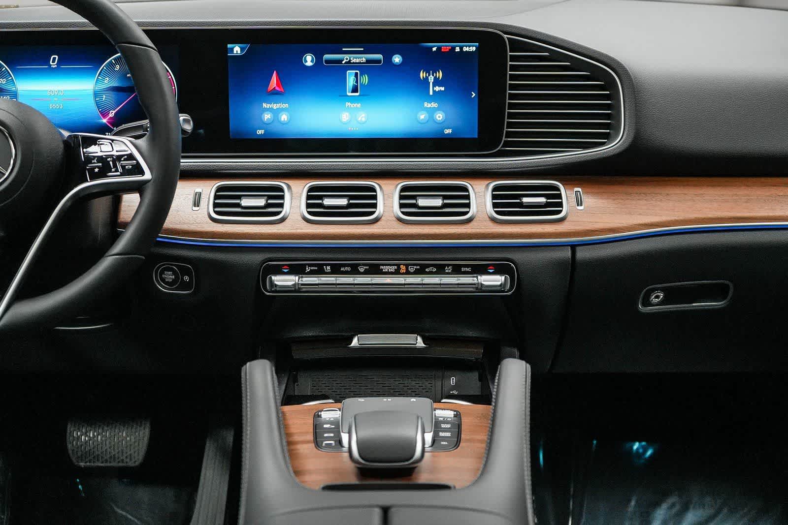 Thumbnail: 2025 Mercedes-Benz GLE - 13