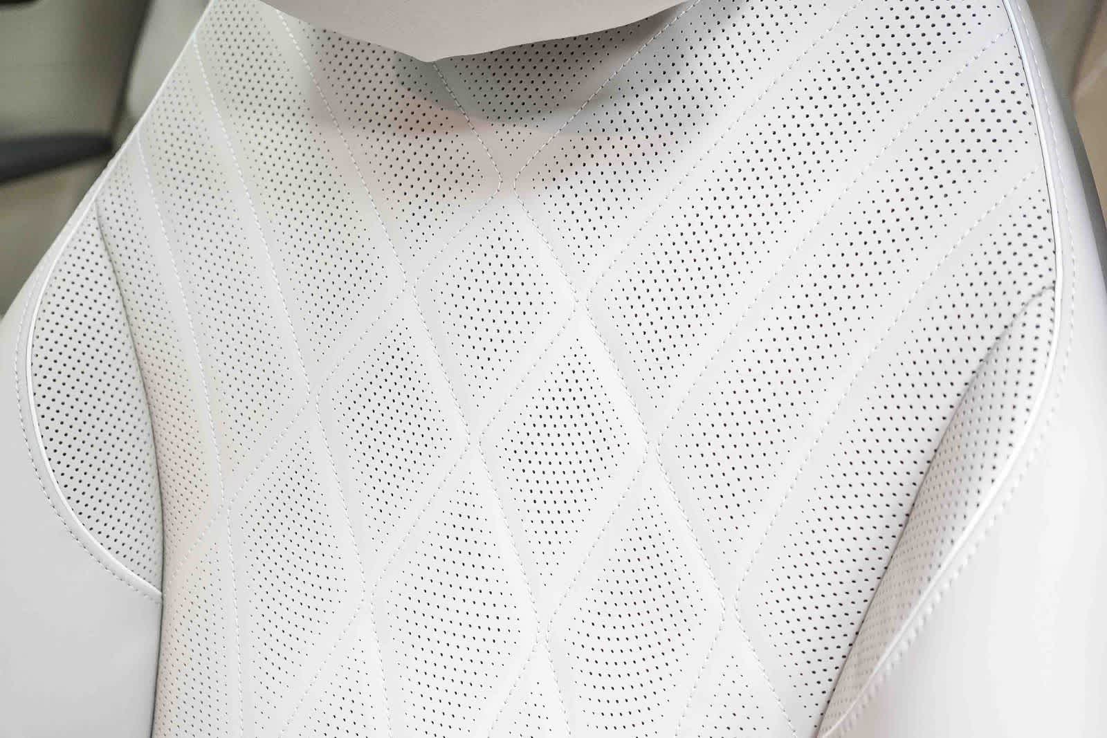 Thumbnail: 2026 Mercedes-Benz EQS - 25