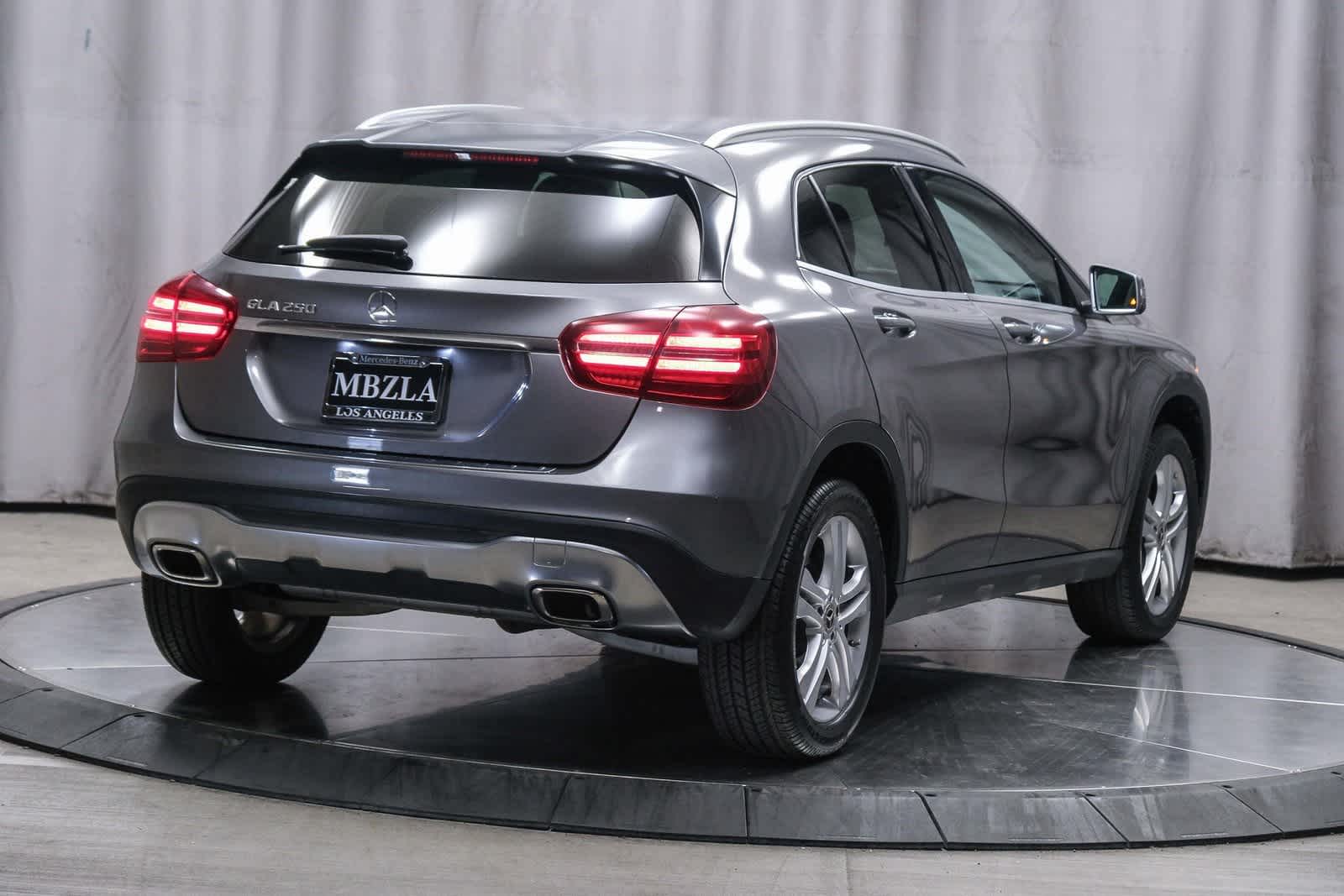Thumbnail: 2020 Mercedes-Benz GLA - 4