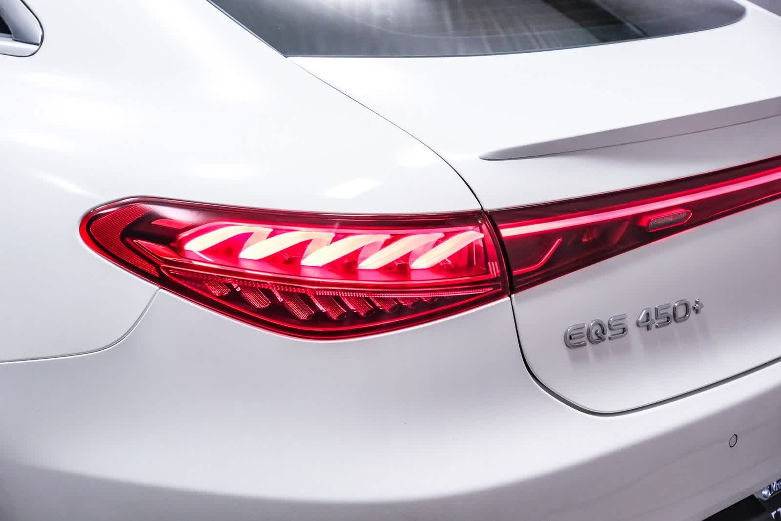 Thumbnail: 2023 Mercedes-Benz EQS - 7