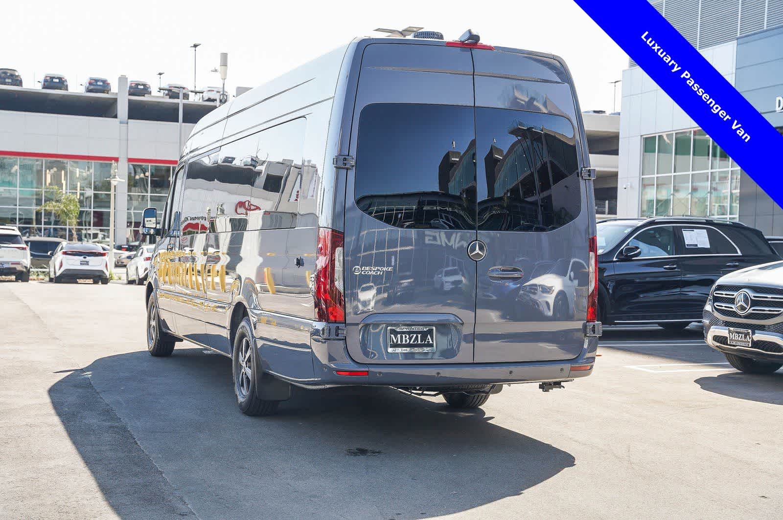 Thumbnail: 2024 Mercedes-Benz Sprinter - 16