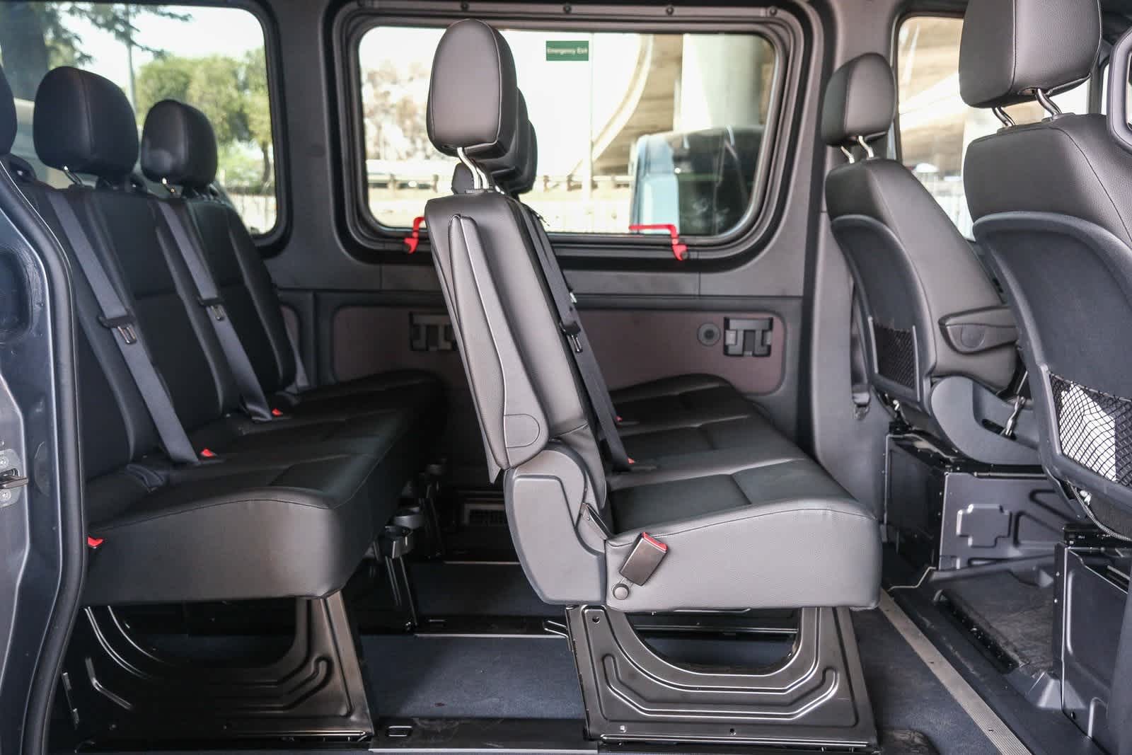 Thumbnail: 2024 Mercedes-Benz Sprinter - 19