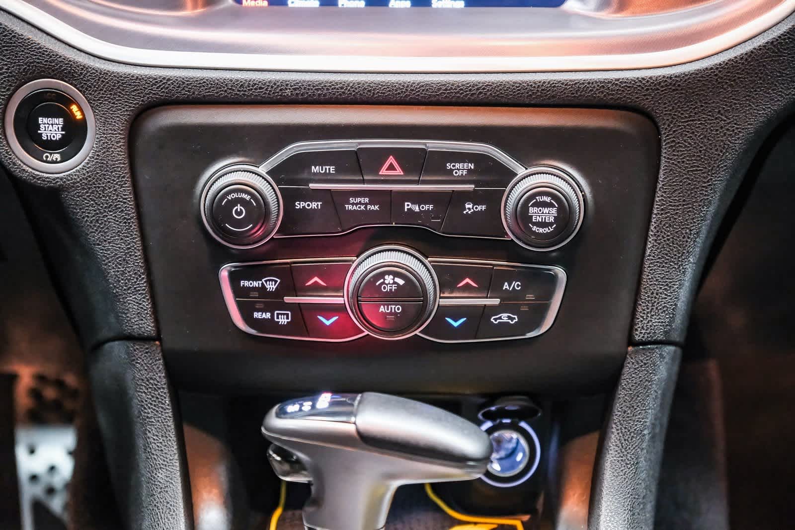 Thumbnail: 2021 Dodge Charger - 15