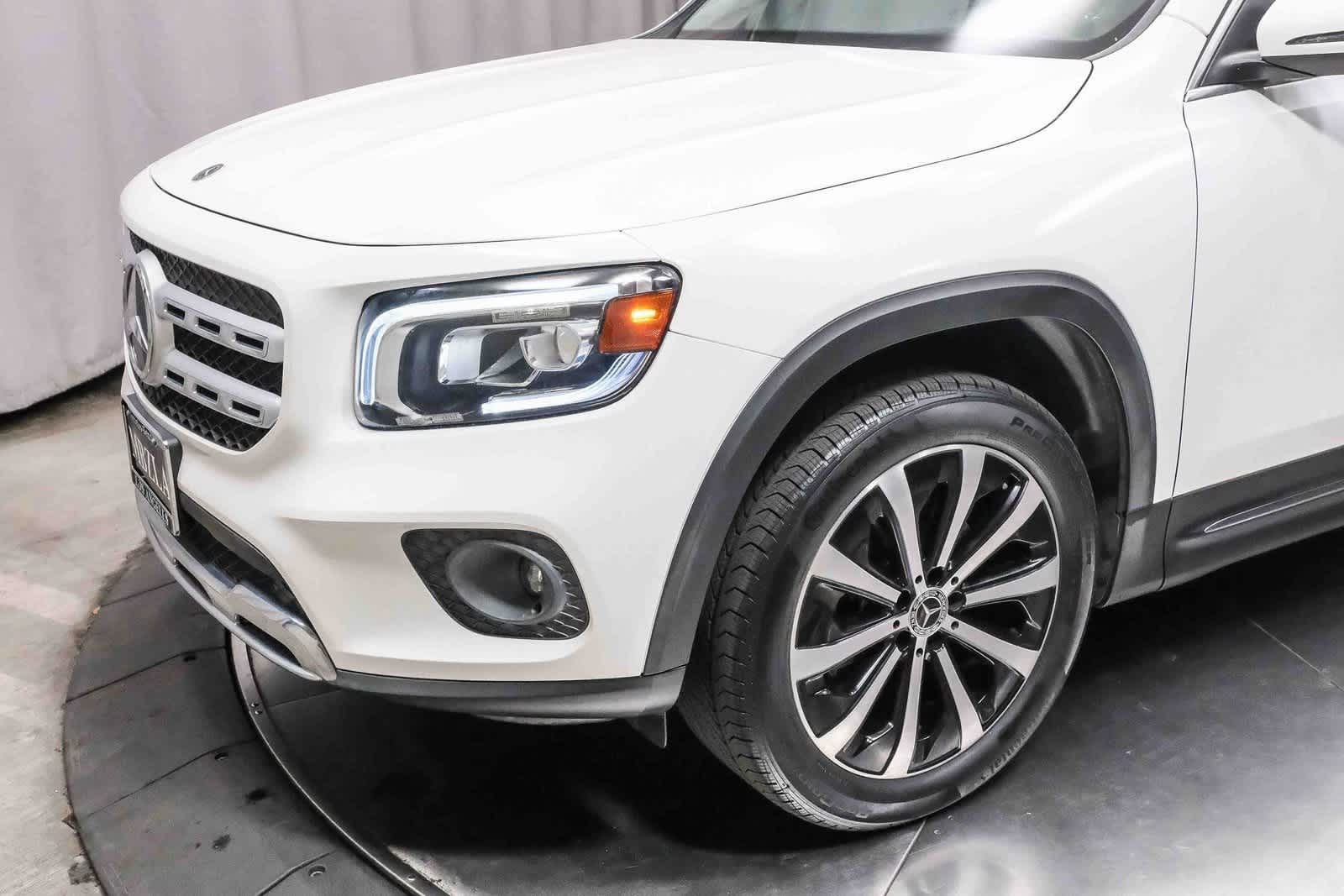 Thumbnail: 2021 Mercedes-Benz GLB - 12