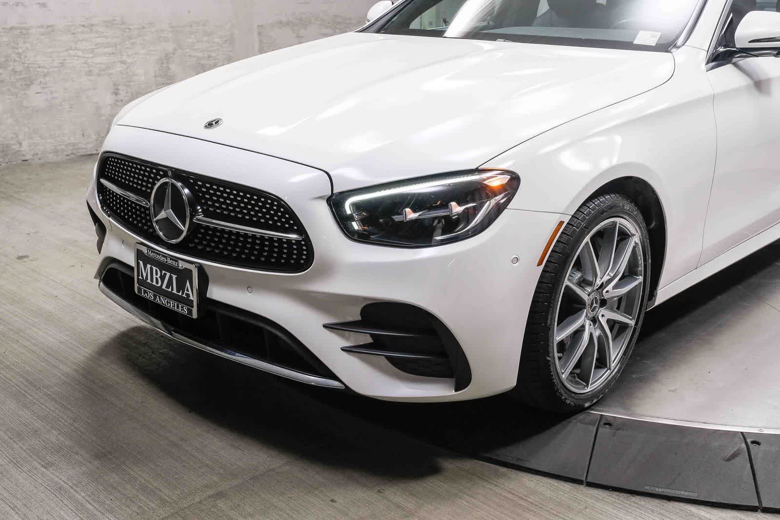 Thumbnail: 2023 Mercedes-Benz E-Class - 8
