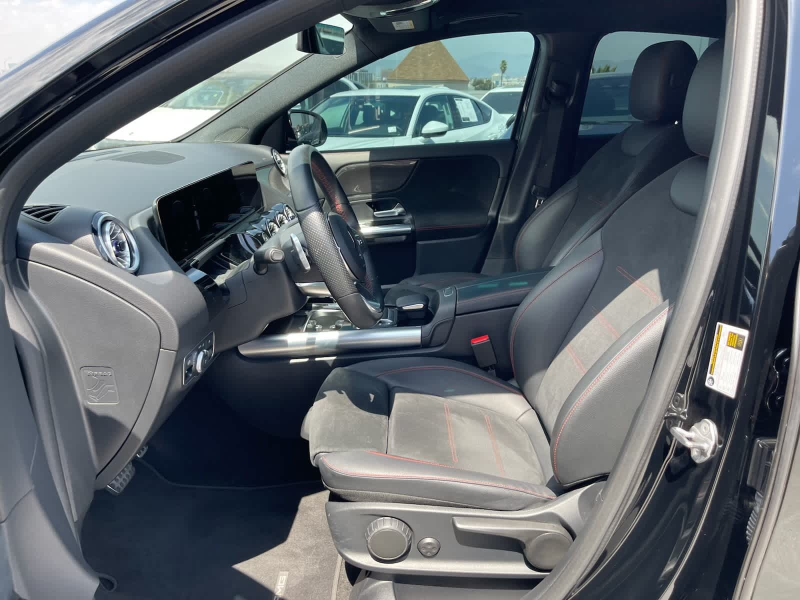 Thumbnail: 2022 Mercedes-Benz GLA - 5