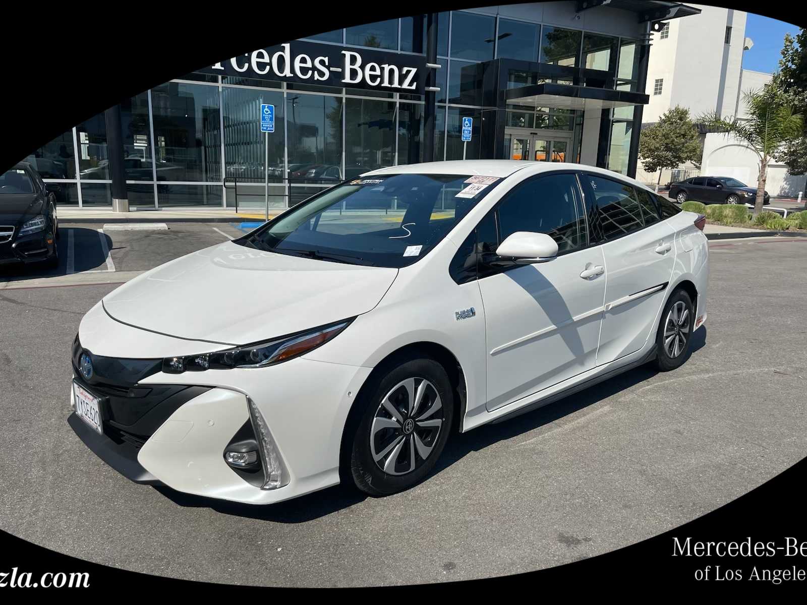 Thumbnail: 2017 Toyota Prius Prime - 1