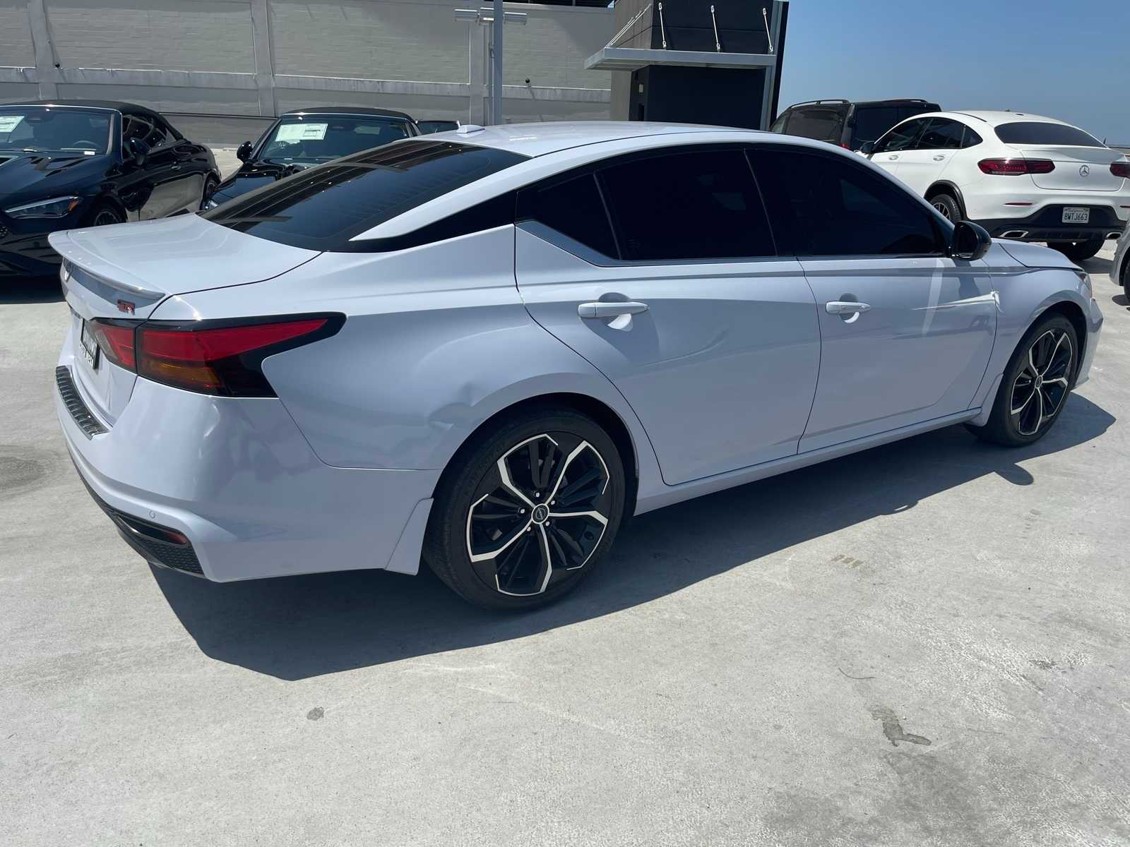 Thumbnail: 2023 Nissan Altima - 3