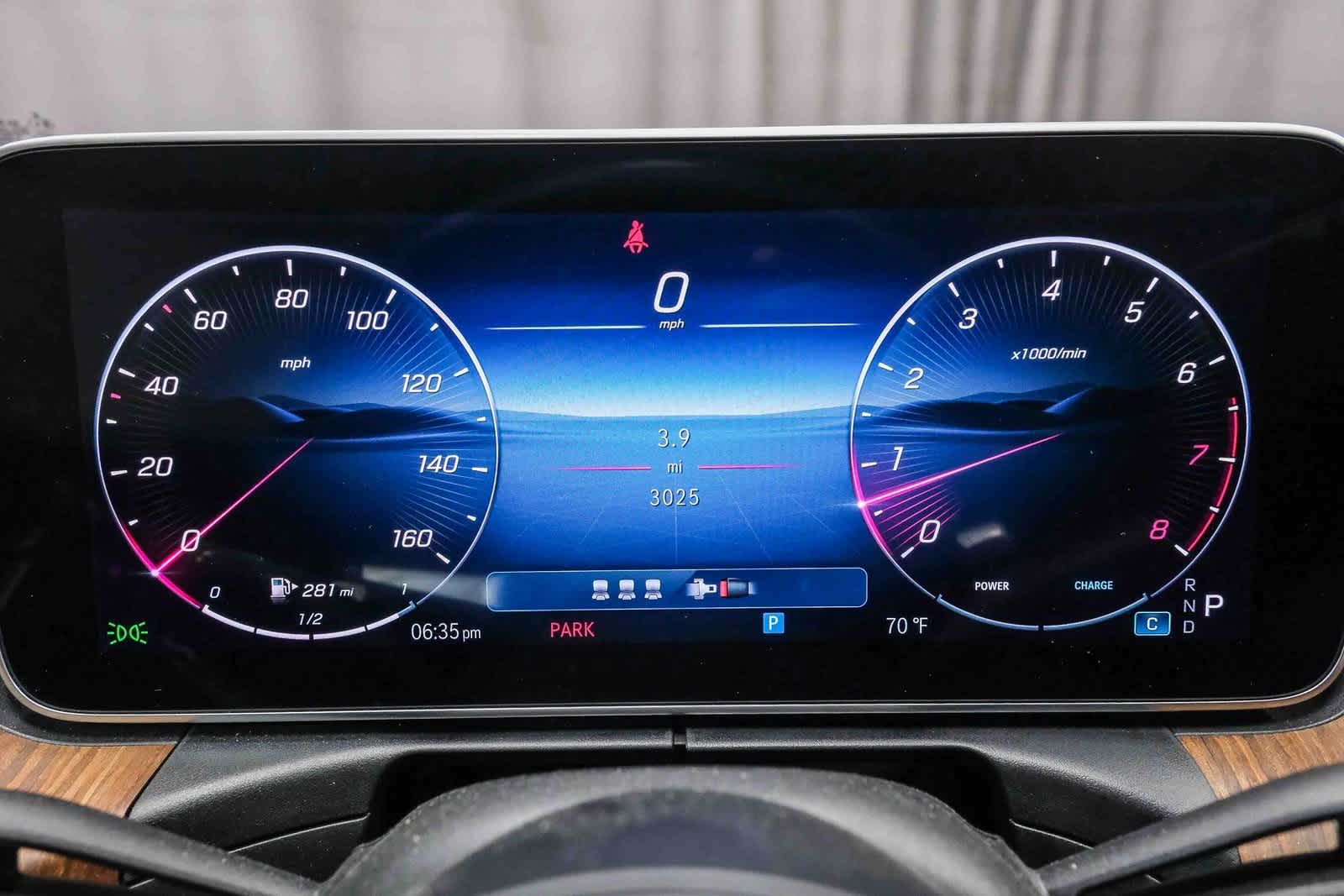 Thumbnail: 2025 Mercedes-Benz C-Class - 23