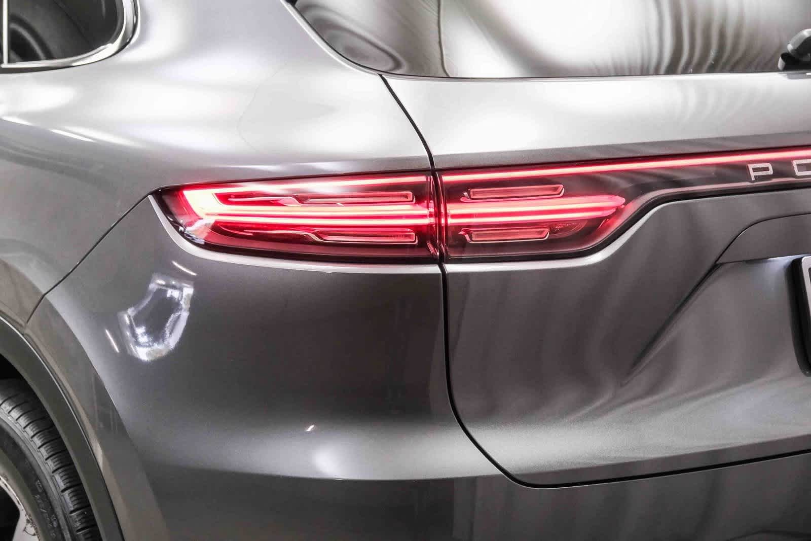 Thumbnail: 2020 Porsche Cayenne - 7