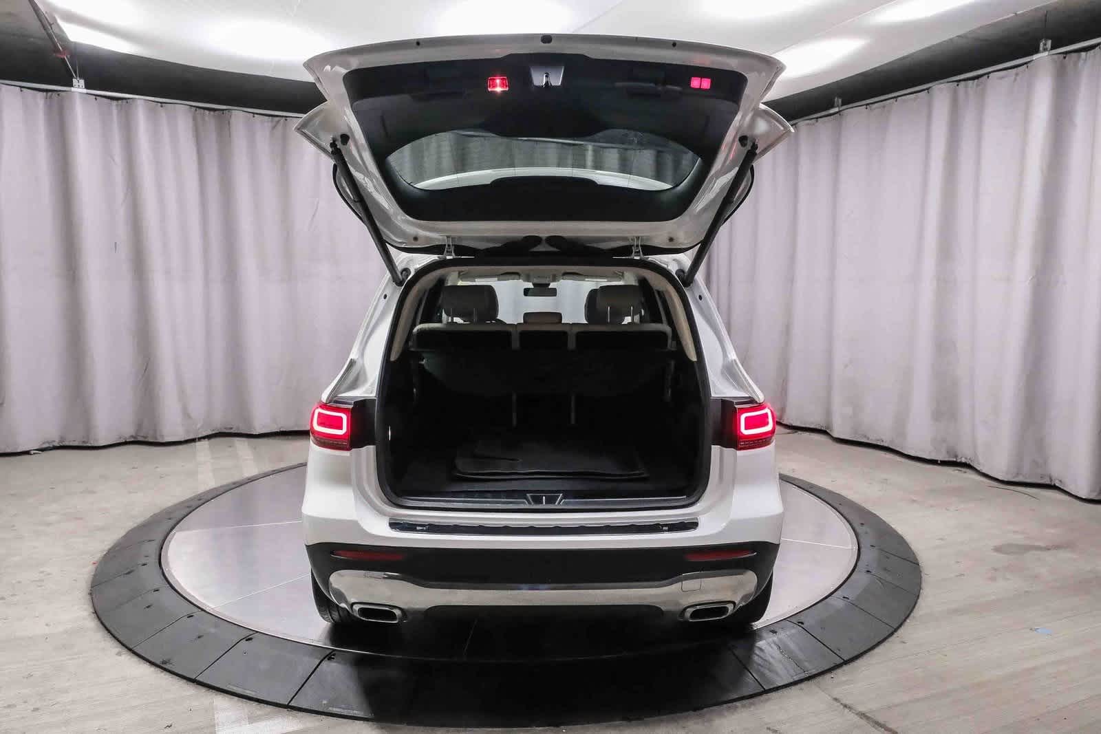 Thumbnail: 2021 Mercedes-Benz GLB - 27