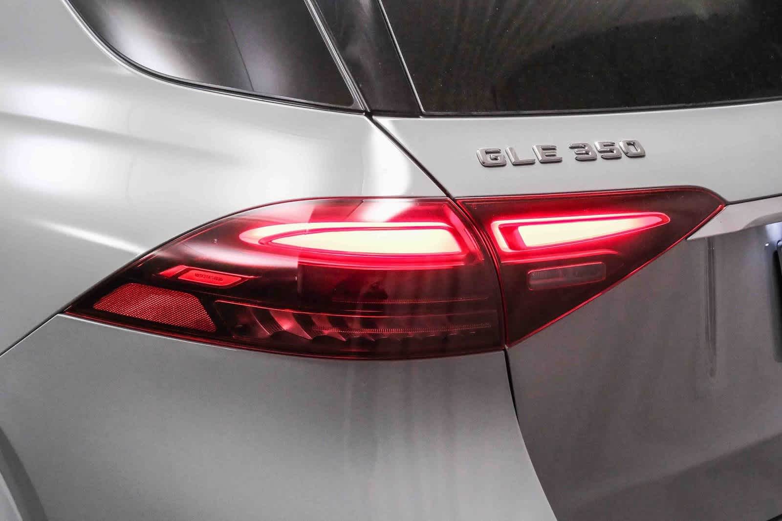 Thumbnail: 2025 Mercedes-Benz GLE - 7