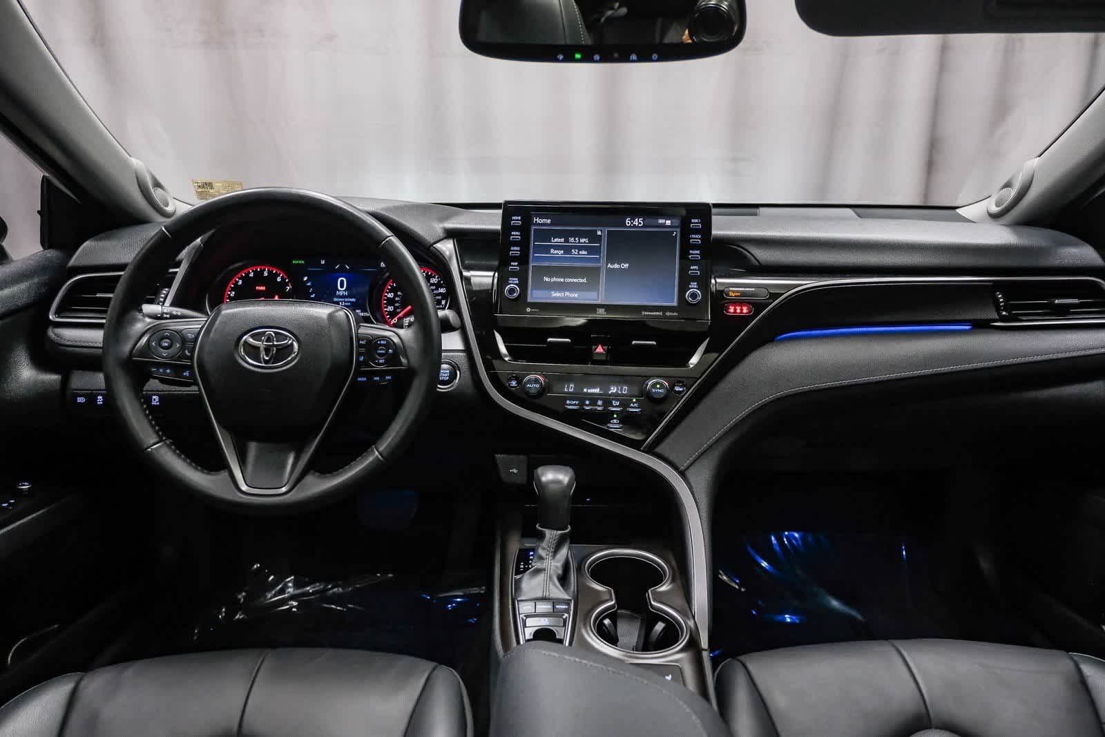 Thumbnail: 2023 Toyota Camry - 13