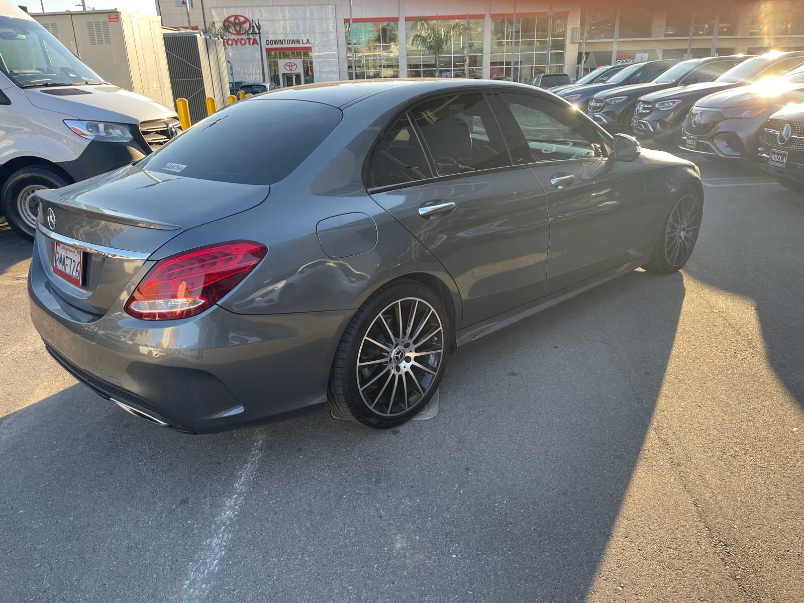 Thumbnail: 2017 Mercedes-Benz C-Class - 6