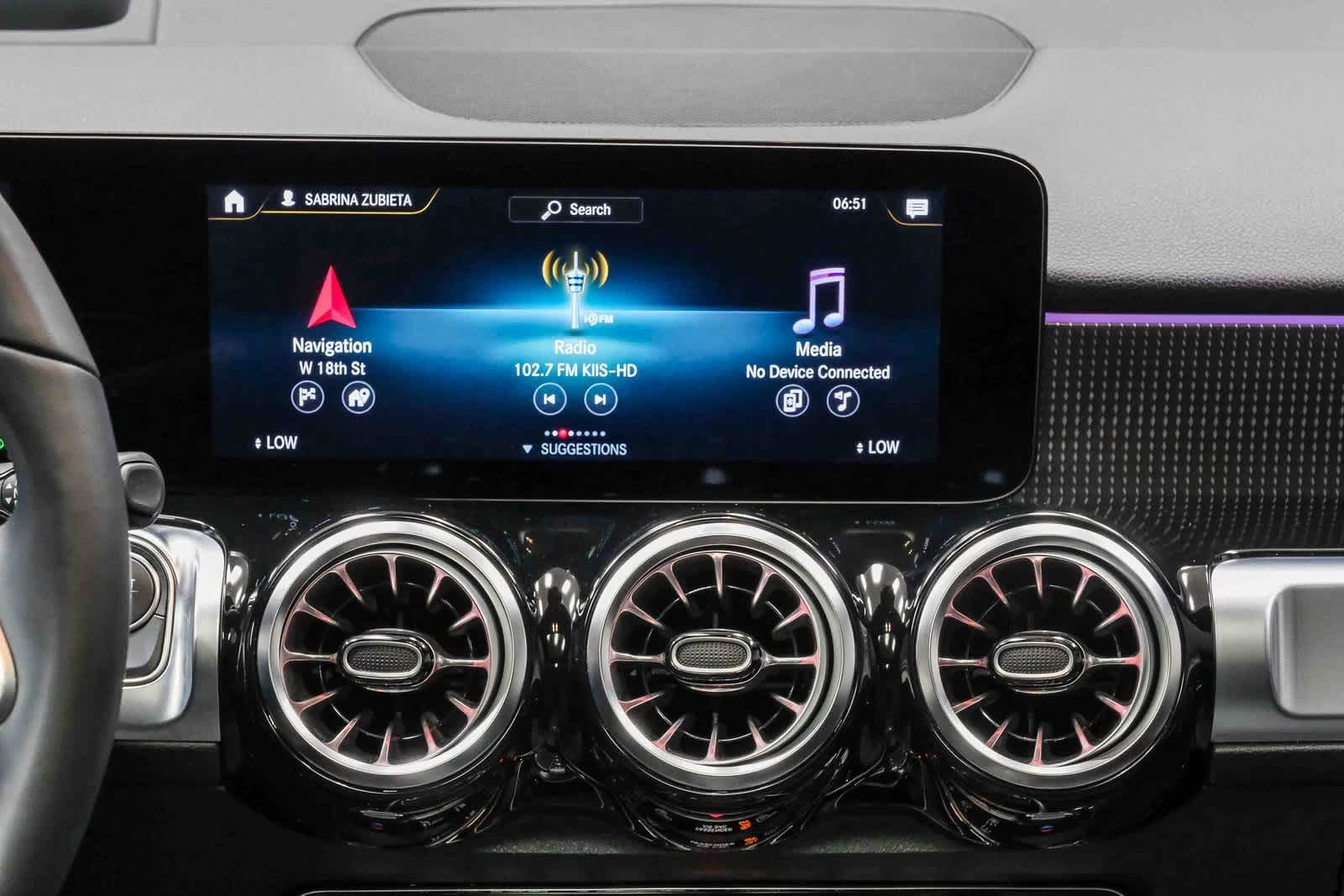 Thumbnail: 2023 Mercedes-Benz EQB - 15