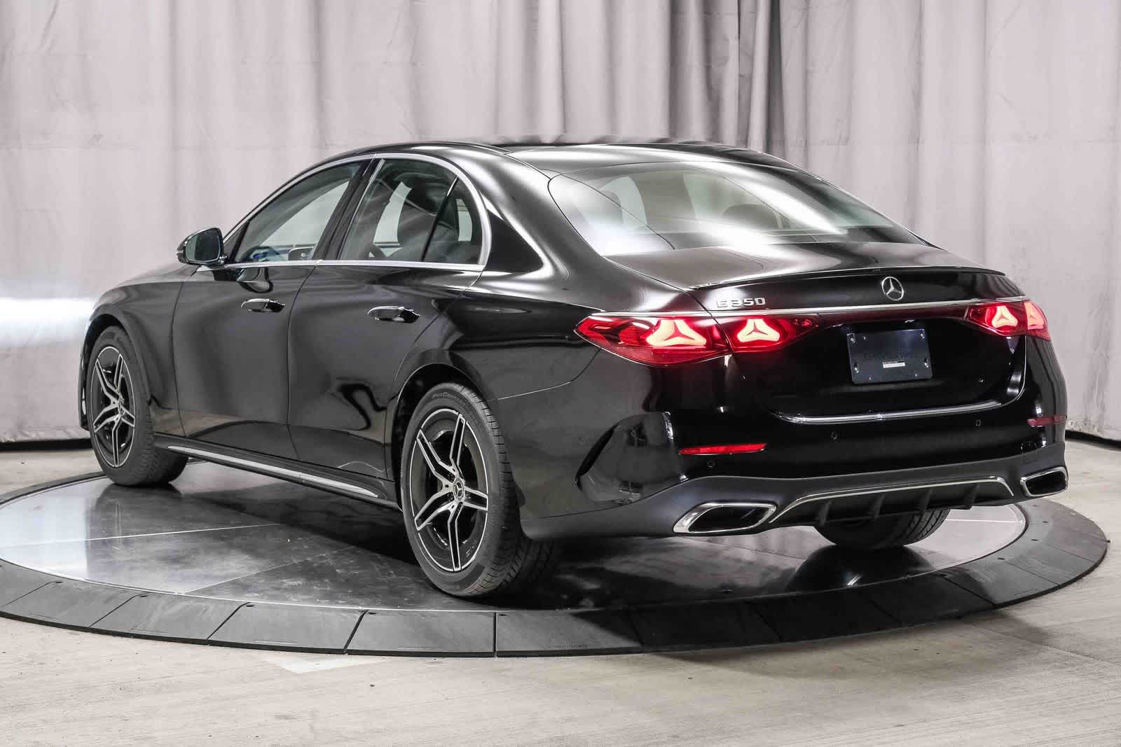 Thumbnail: 2026 Mercedes-Benz E-Class - 2