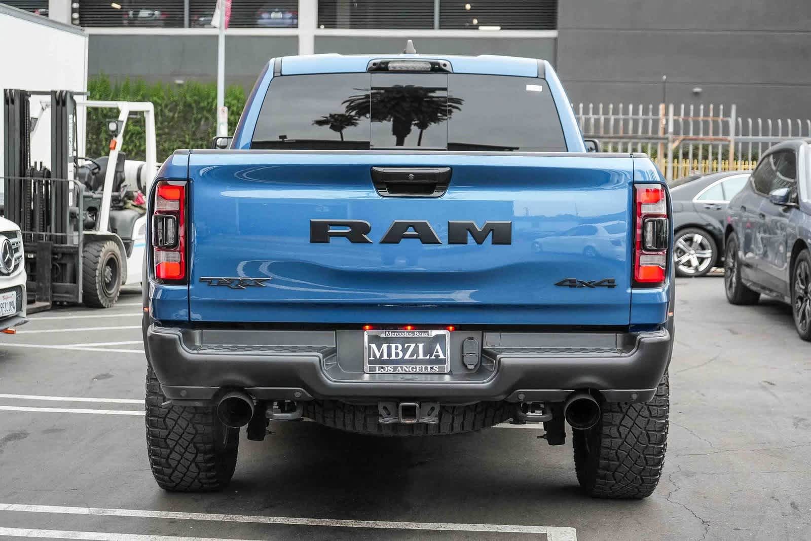 Thumbnail: 2024 RAM 1500 - 6