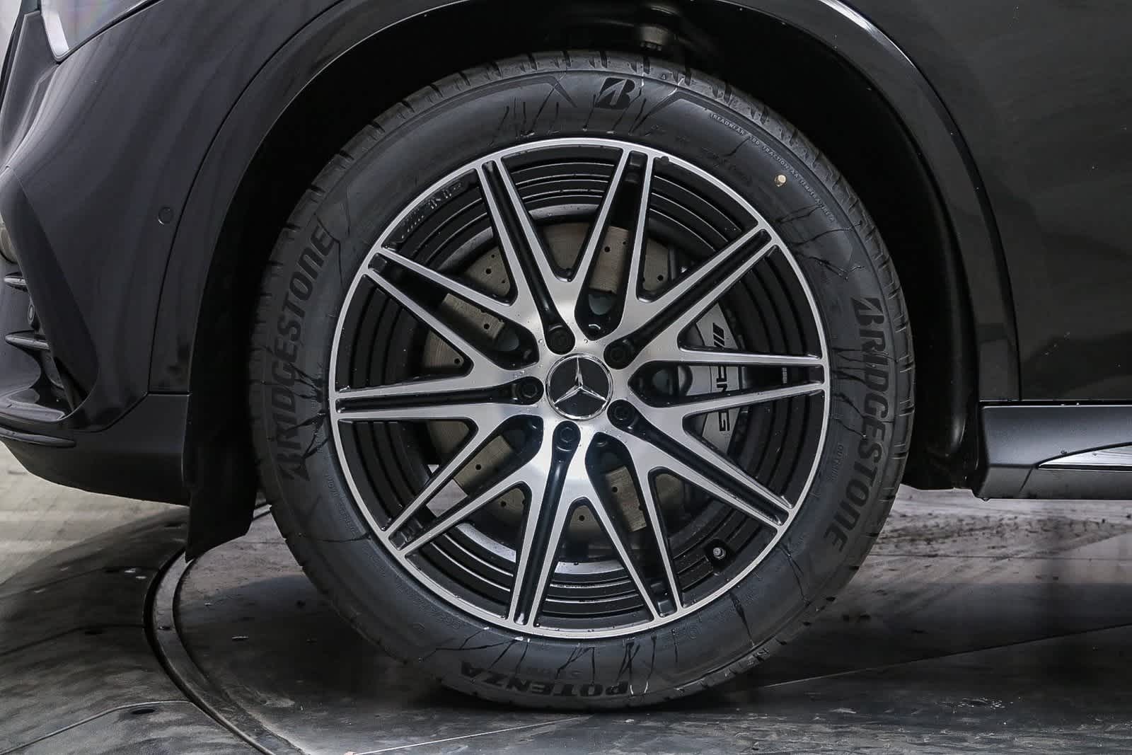 Thumbnail: 2025 Mercedes-Benz GLC - 11