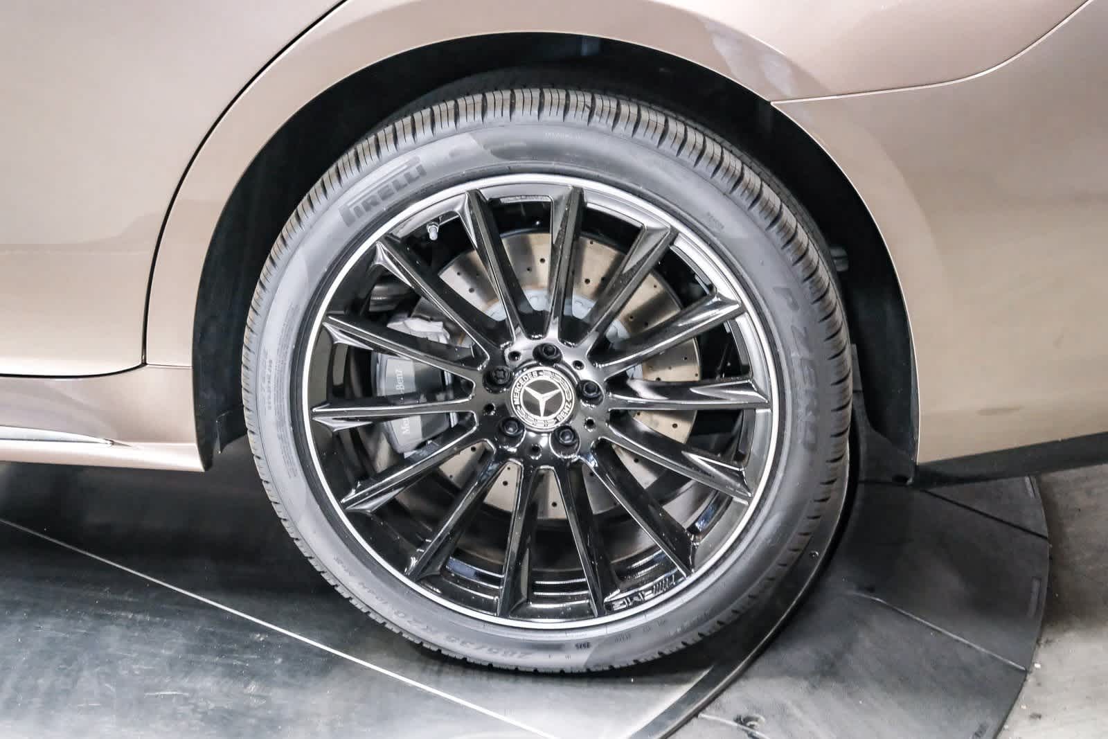 Thumbnail: 2026 Mercedes-Benz S-Class - 9