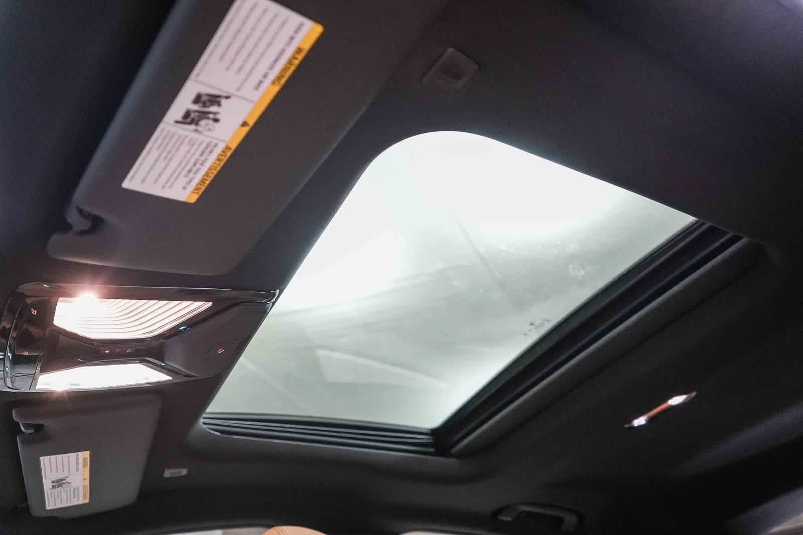 Thumbnail: 2024 BMW i4 - 31