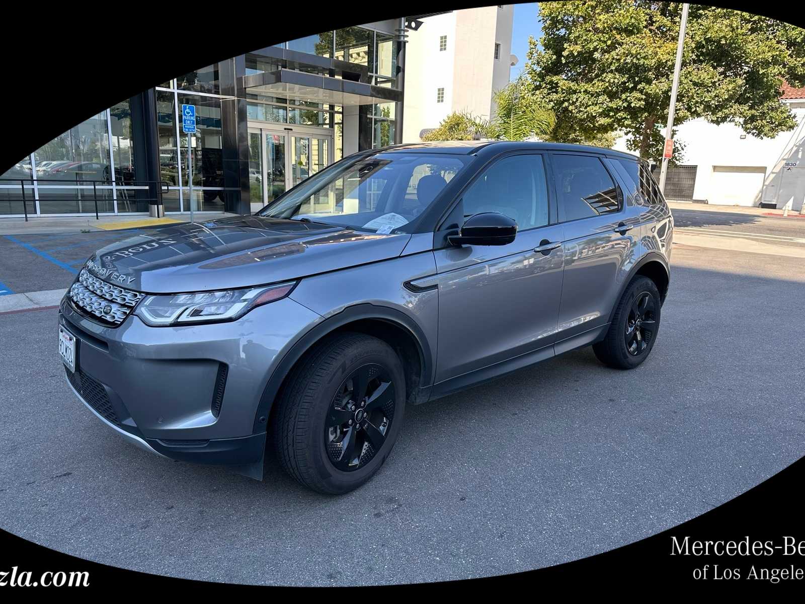 Thumbnail: 2021 Land Rover Discovery Sport - 1