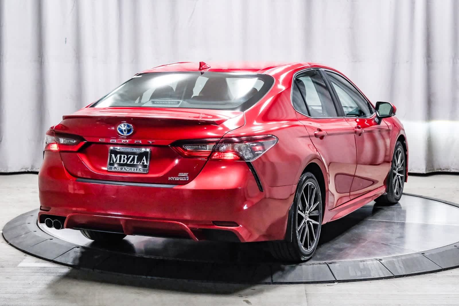 Thumbnail: 2022 Toyota Camry - 4