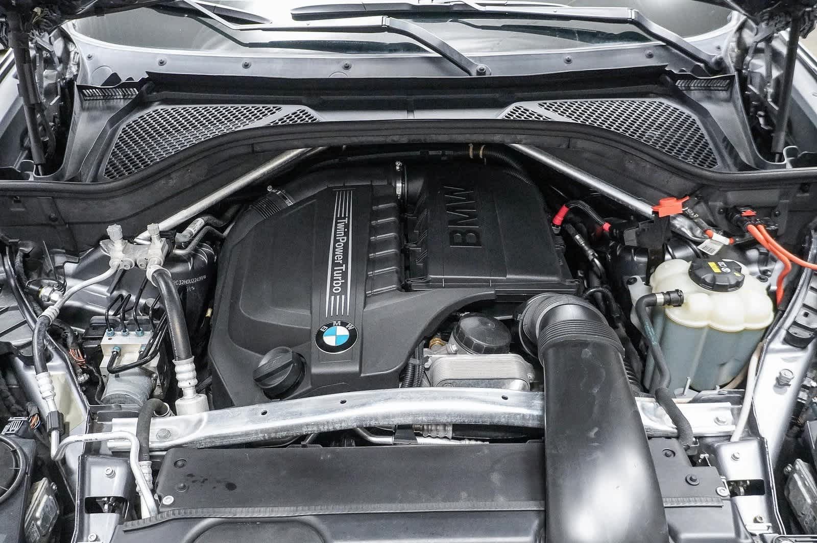 Thumbnail: 2017 BMW X5 - 28