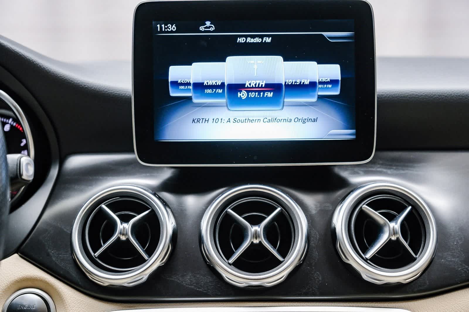 Thumbnail: 2019 Mercedes-Benz GLA - 17