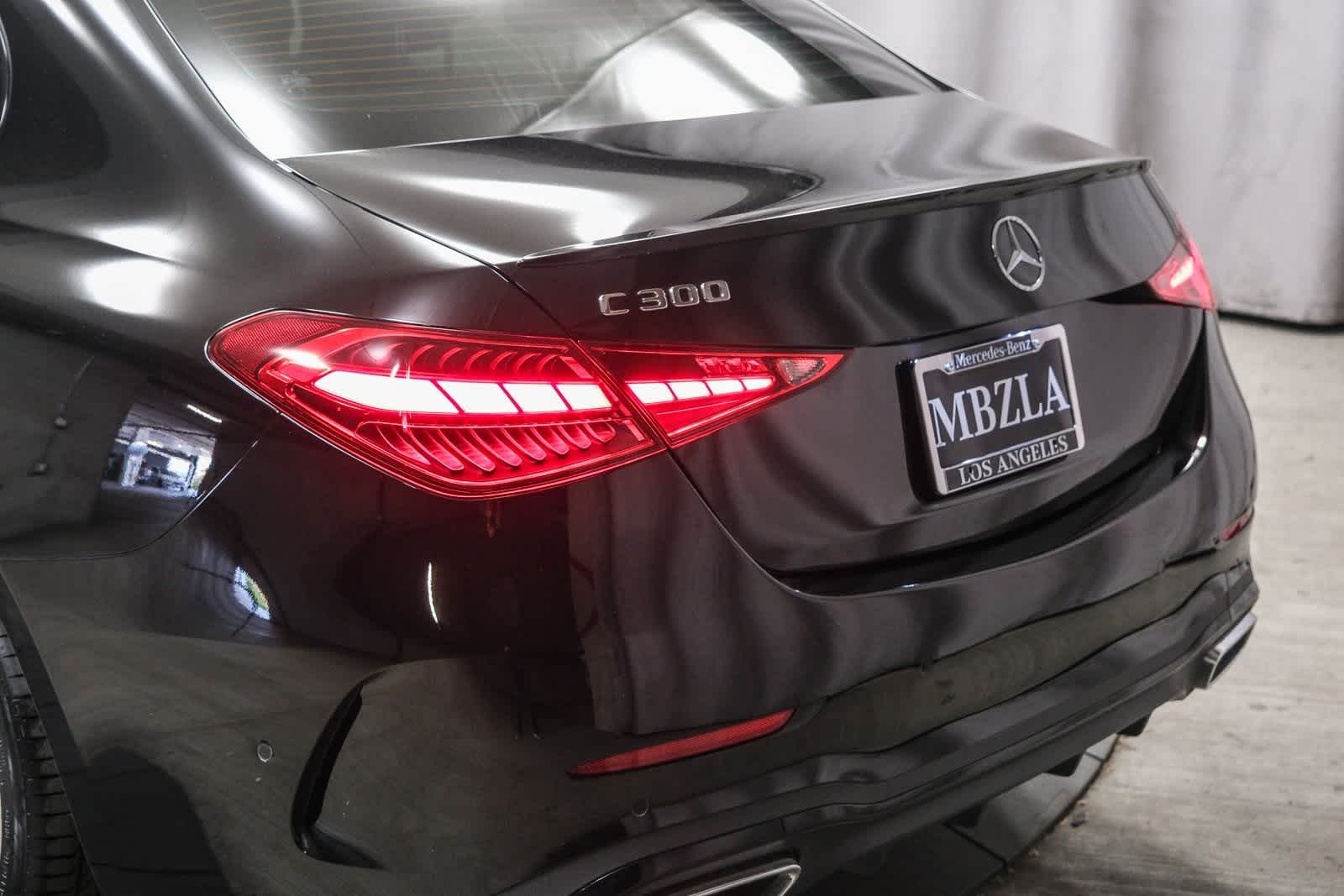 Thumbnail: 2024 Mercedes-Benz C-Class - 8