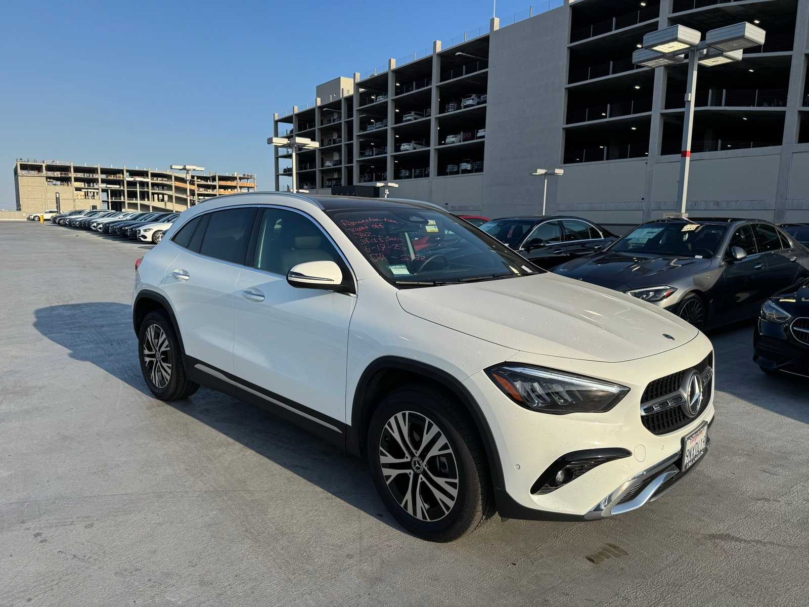 Thumbnail: 2025 Mercedes-Benz GLA - 3