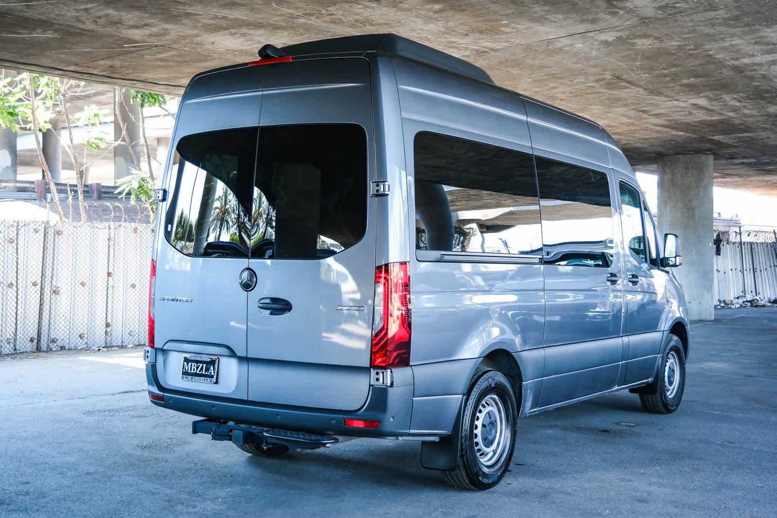 Thumbnail: 2024 Mercedes-Benz Sprinter - 4