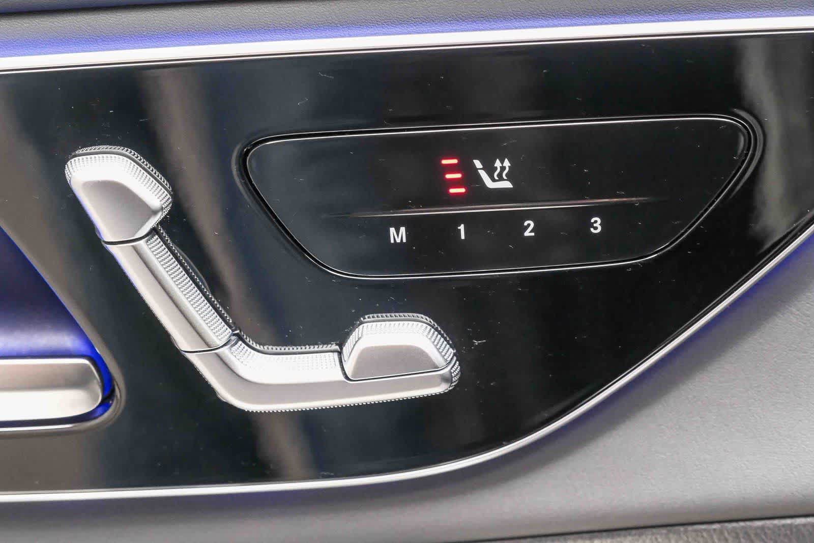 Thumbnail: 2025 Mercedes-Benz GL-Class - 17