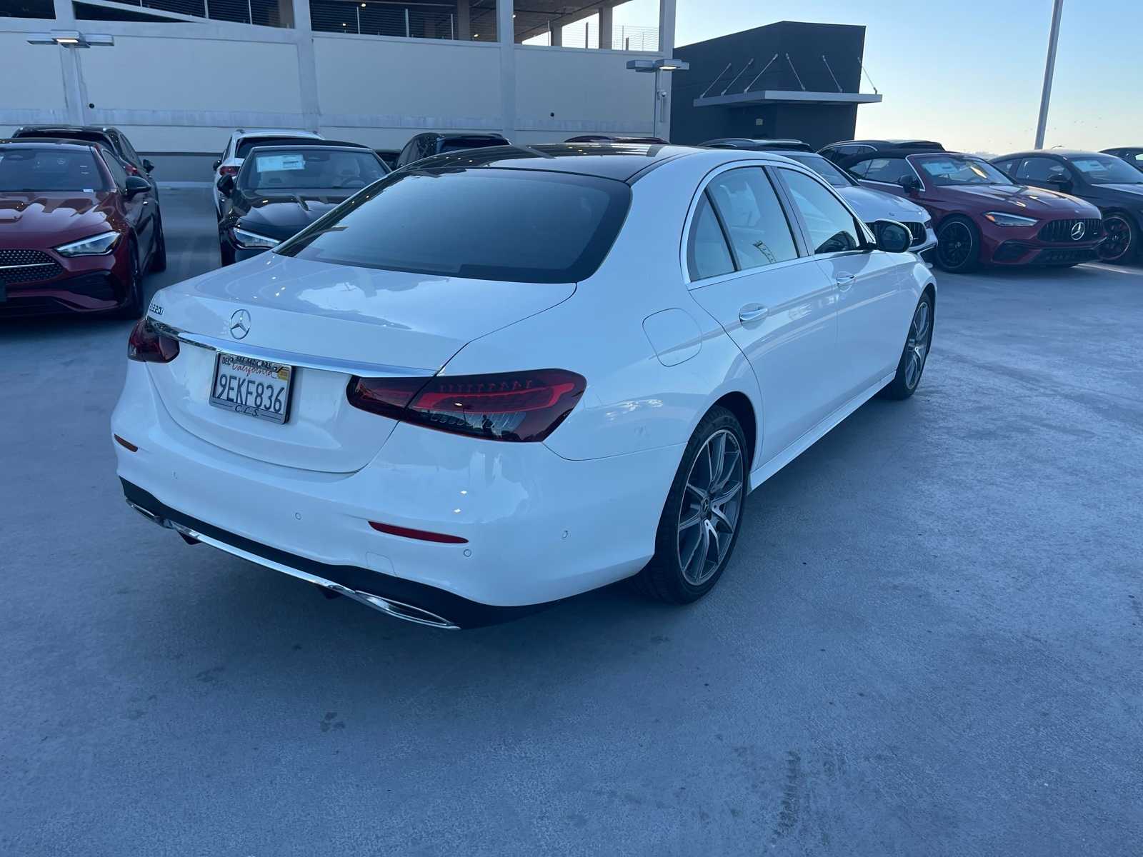 Thumbnail: 2022 Mercedes-Benz E-Class - 5