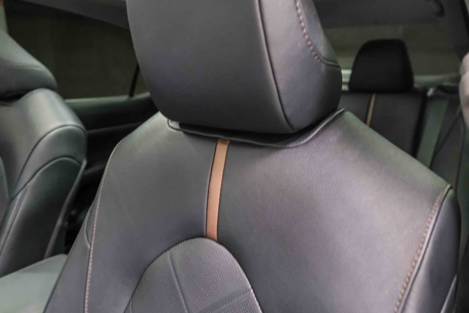 Thumbnail: 2019 Toyota Camry - 22