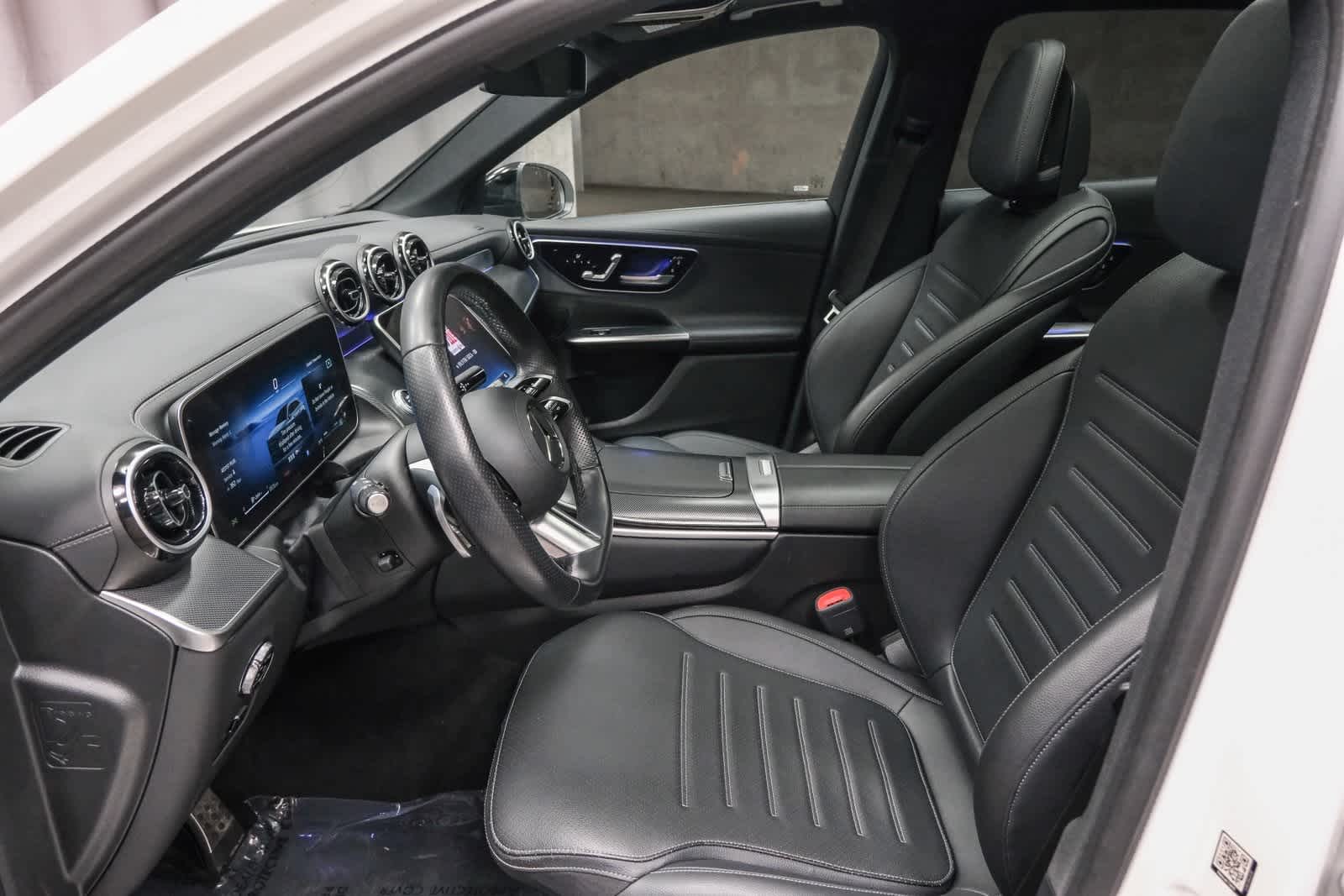 Thumbnail: 2023 Mercedes-Benz GLC - 17