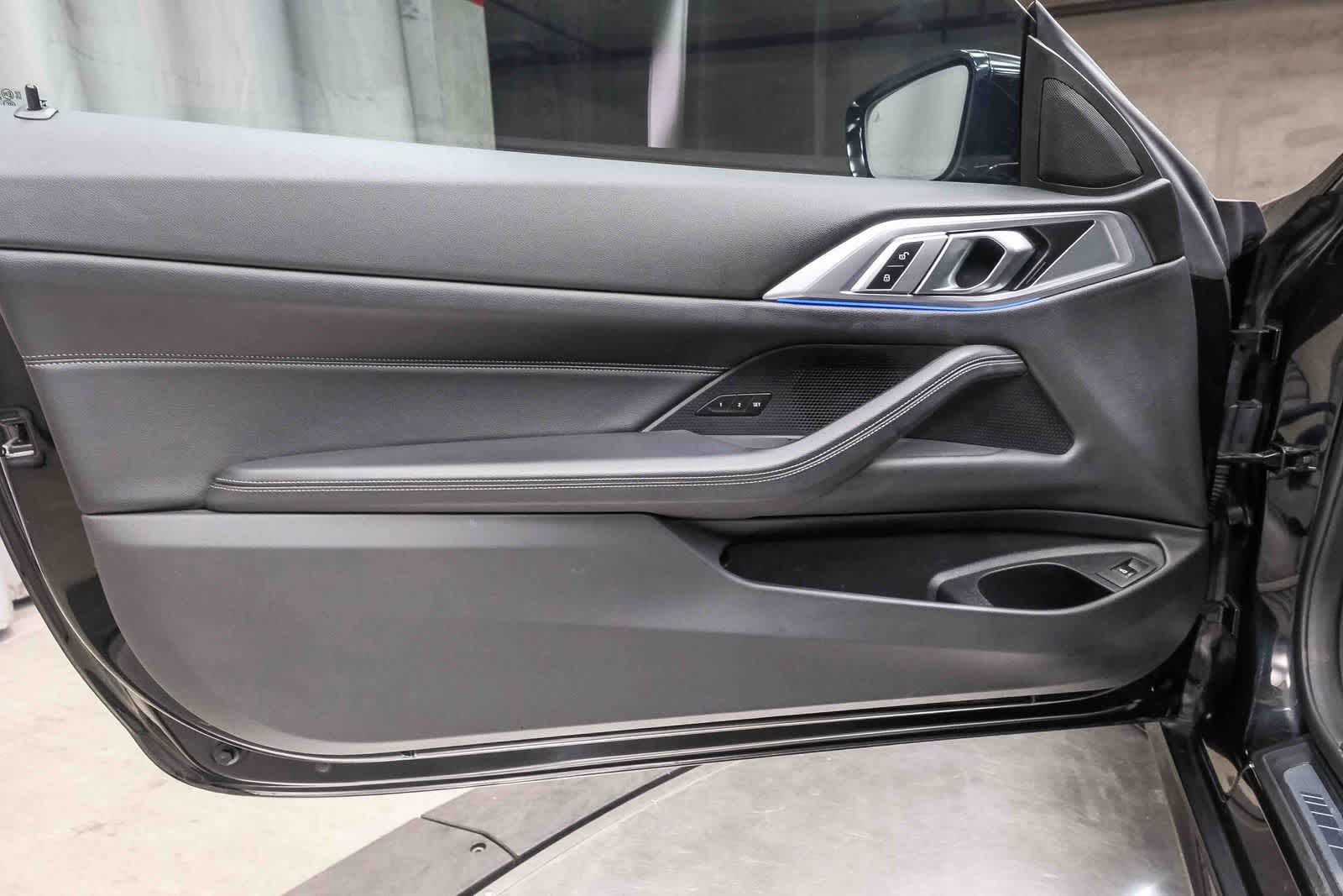 Thumbnail: 2023 BMW 4 Series - 21