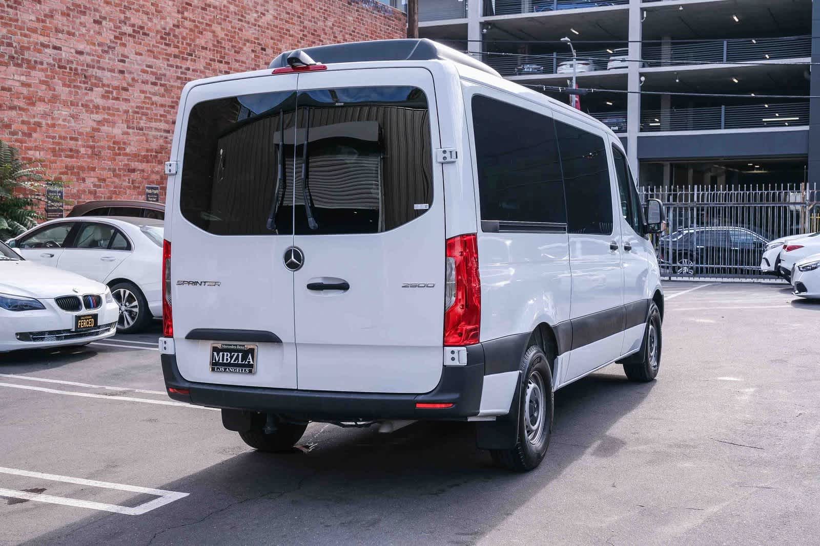 Thumbnail: 2023 Mercedes-Benz Sprinter - 4